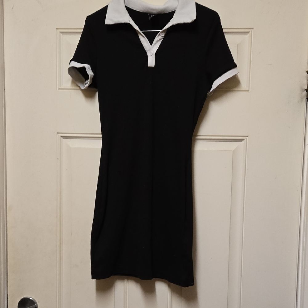 SHEIN Black and White Womans
